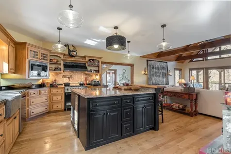 356 Haven Ridge Trail Cashiers NC 28717