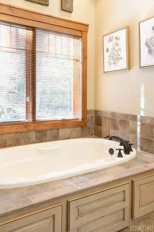 356 Haven Ridge Trail Cashiers NC 28717