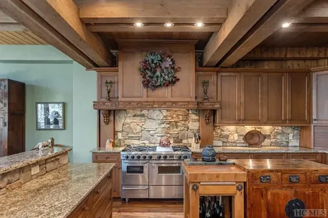 209 Lakeshore Drive Cullowhee NC 28723