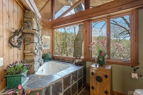 209 Lakeshore Drive Cullowhee NC 28723
