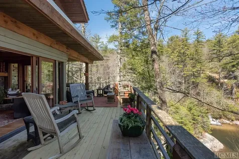 209 Lakeshore Drive Cullowhee NC 28723