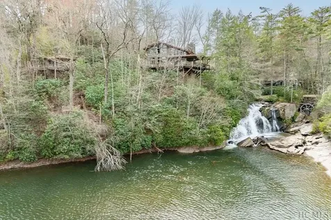 209 Lakeshore Drive Cullowhee NC 28723