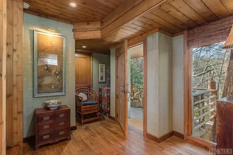 209 Lakeshore Drive Cullowhee NC 28723