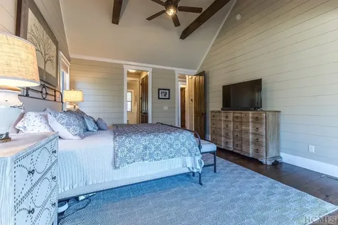 691 Maidenhaire Lane Sapphire NC 28774
