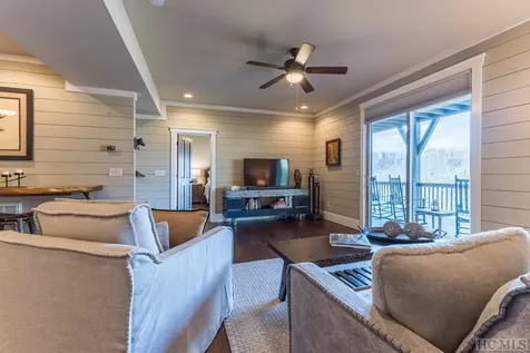 691 Maidenhaire Lane Sapphire NC 28774