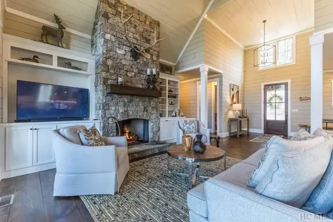 691 Maidenhaire Lane Sapphire NC 28774