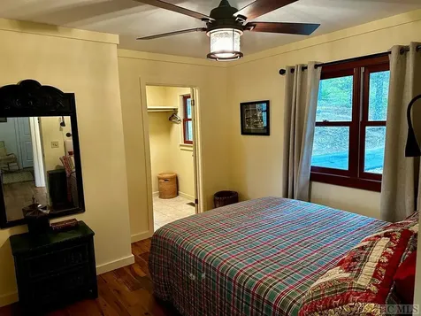 4205 Flat Mountain Road Highlands NC 28741