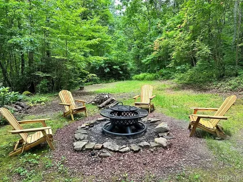 4205 Flat Mountain Road Highlands NC 28741