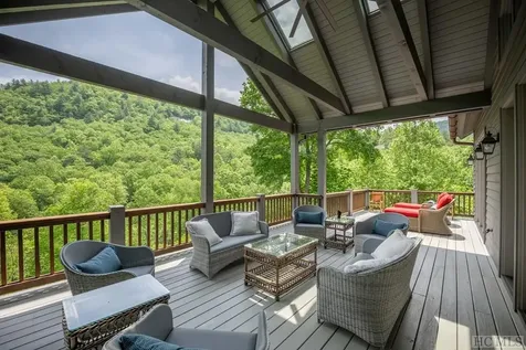 199 W Rochester Drive Cashiers NC 28717