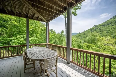 199 W Rochester Drive Cashiers NC 28717