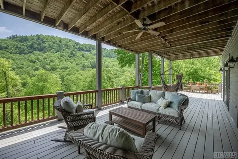 199 W Rochester Drive Cashiers NC 28717