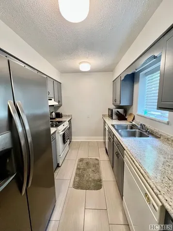407 Overlook Road Sapphire NC 28774
