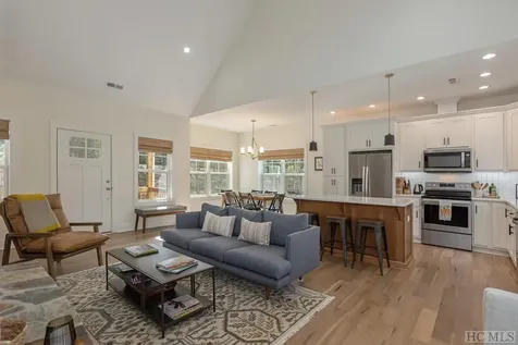 209 E Christy Trail Sapphire NC 28774