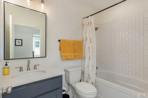 209 E Christy Trail Sapphire NC 28774