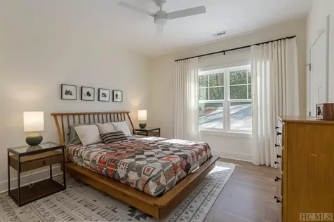 209 E Christy Trail Sapphire NC 28774