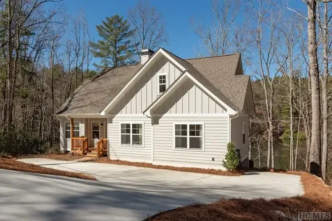 209 E Christy Trail Sapphire NC 28774