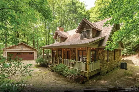 311 Dominion Road Cashiers NC 28717
