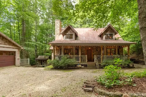 311 Dominion Road Cashiers NC 28717