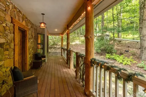 311 Dominion Road Cashiers NC 28717