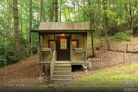 311 Dominion Road Cashiers NC 28717