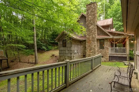 311 Dominion Road Cashiers NC 28717