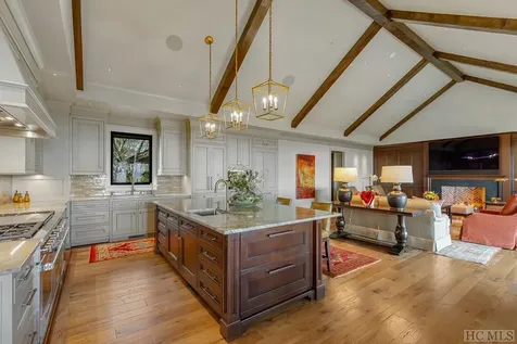 1131 Garnet Rock Trail Highlands NC 28741