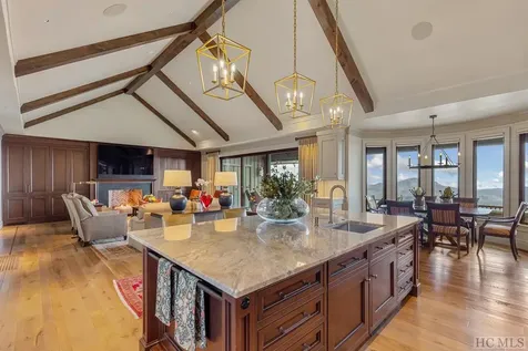 1131 Garnet Rock Trail Highlands NC 28741