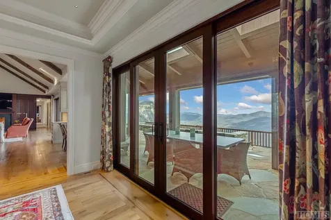 1131 Garnet Rock Trail Highlands NC 28741