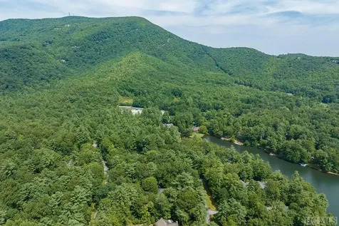 251 Lakeshore Drive Sapphire NC 28774