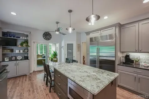 251 Lakeshore Drive Sapphire NC 28774