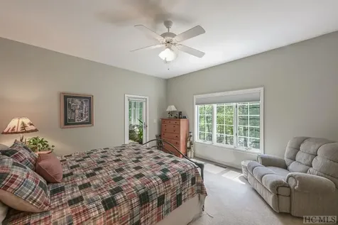 251 Lakeshore Drive Sapphire NC 28774
