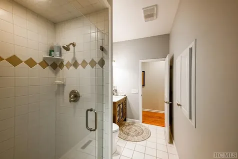 251 Lakeshore Drive Sapphire NC 28774