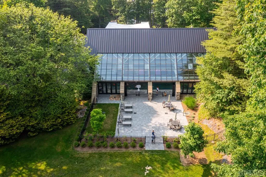 Lot 3 Country Club Drive Highlands NC 28741