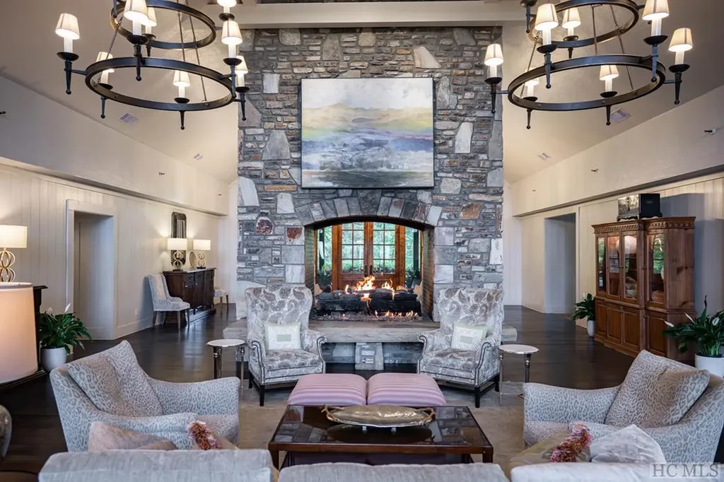 Lot 3 Country Club Drive Highlands NC 28741