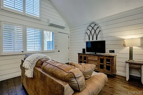 232 River Run Road Sapphire NC 28774