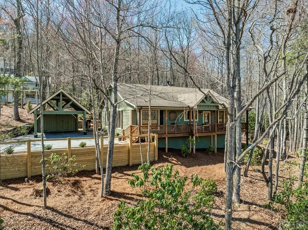 178 Birdnest Road Sapphire NC 28774