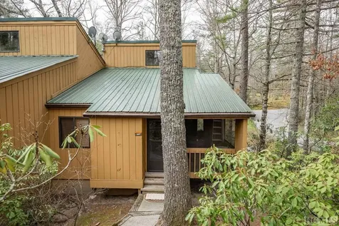 356 Meadow Way Sapphire NC 28774