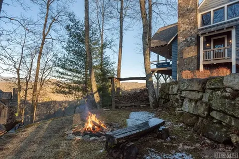 871 Bridgestone Drive Glenville NC 27836
