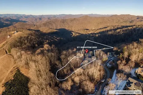 871 Bridgestone Drive Glenville NC 27836
