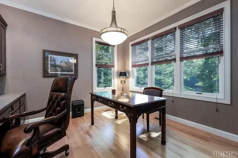 143 Lakeshore Sapphire NC 28774