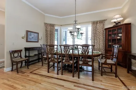 143 Lakeshore Sapphire NC 28774
