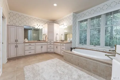 143 Lakeshore Sapphire NC 28774