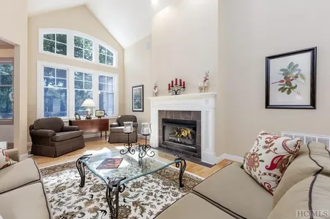 143 Lakeshore Sapphire NC 28774