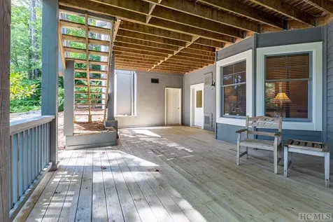 143 Lakeshore Sapphire NC 28774