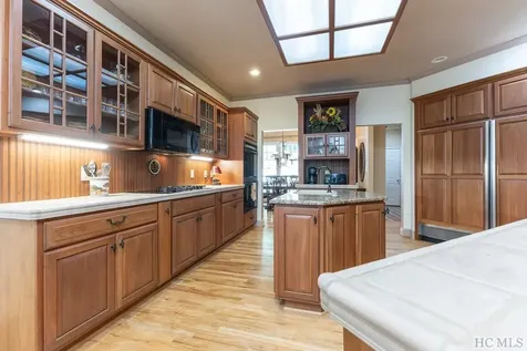 143 Lakeshore Sapphire NC 28774