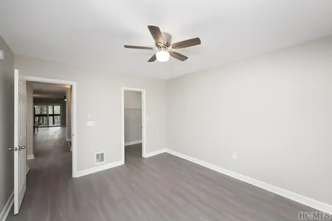 435-3A Overlook Road Sapphire NC 28774
