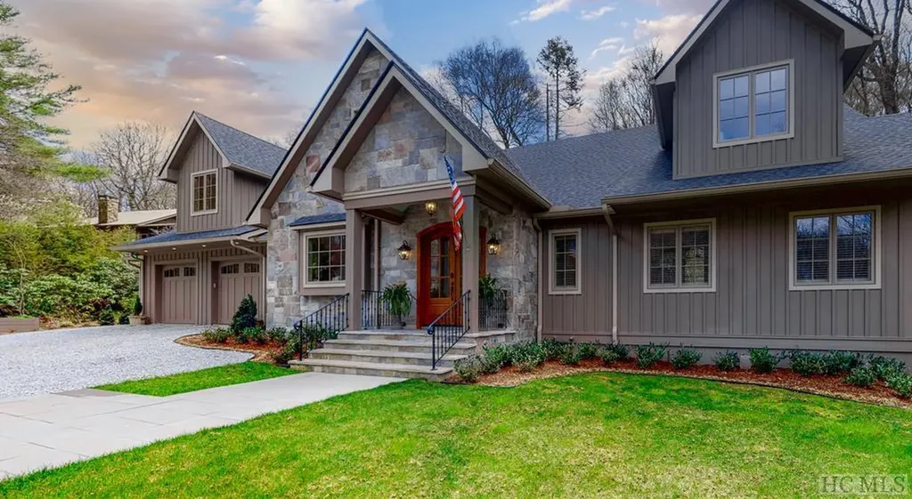 160 Pipers Court Highlands NC 28741