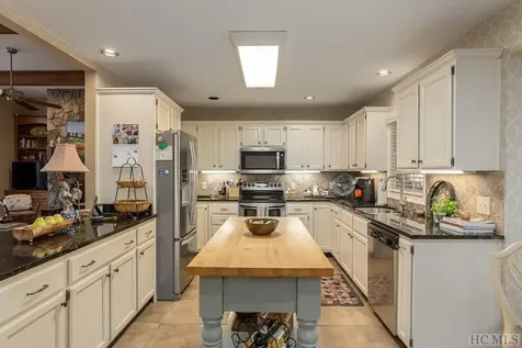 44 North Horseshoe Drive Sapphire NC 28774