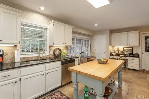 44 North Horseshoe Drive Sapphire NC 28774