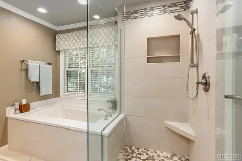 44 North Horseshoe Drive Sapphire NC 28774